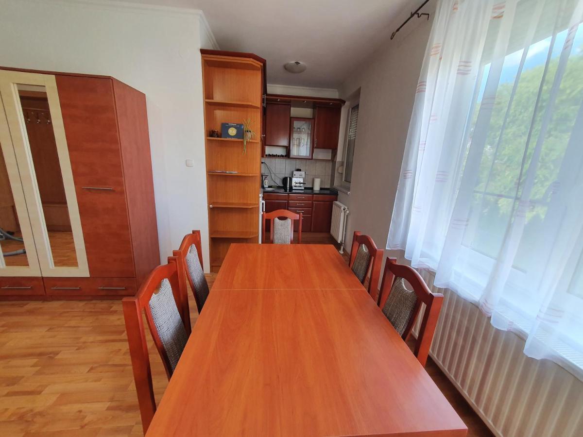 Fischer Apartman 3 Хайдусобосло Экстерьер фото