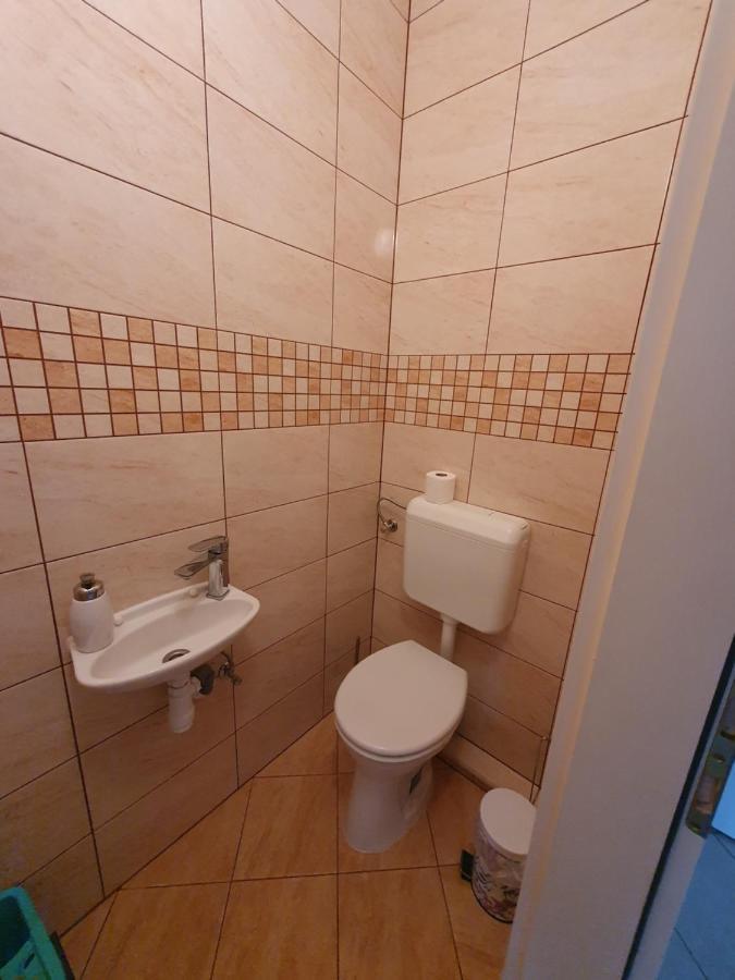 Fischer Apartman 3 Хайдусобосло Экстерьер фото