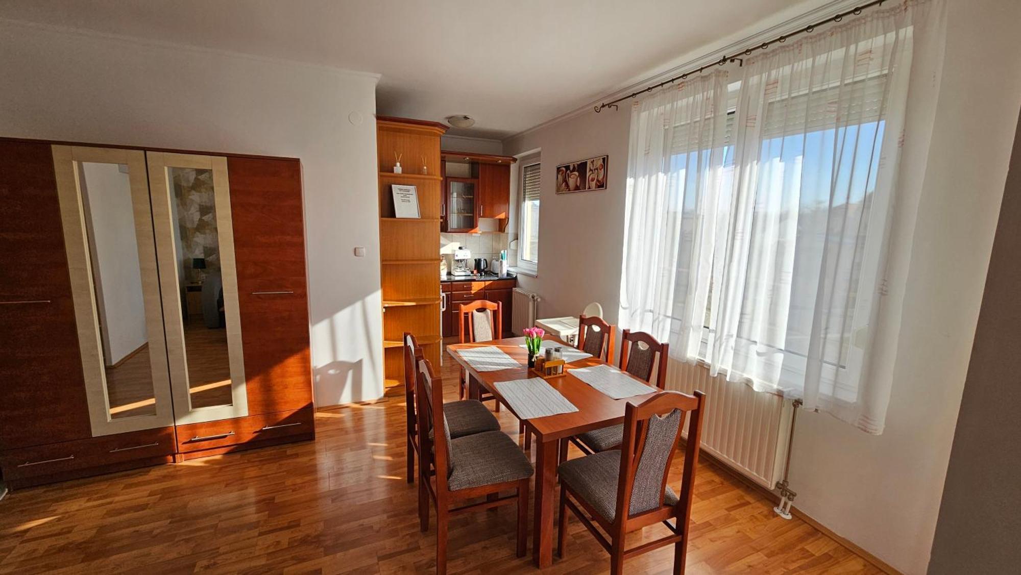 Fischer Apartman 3 Хайдусобосло Экстерьер фото